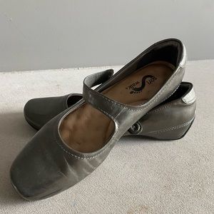 Pewter leather Mary Janes